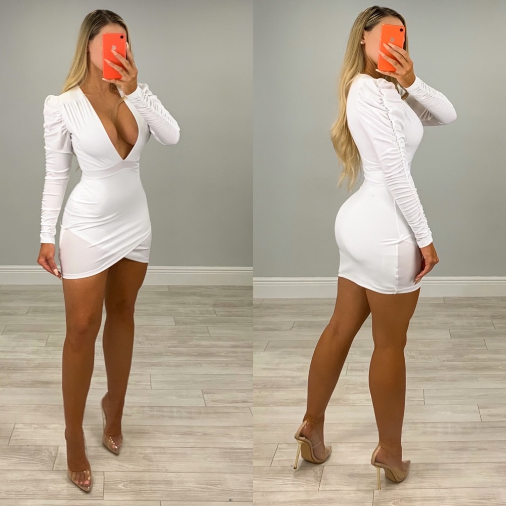 White dress never before worn size small